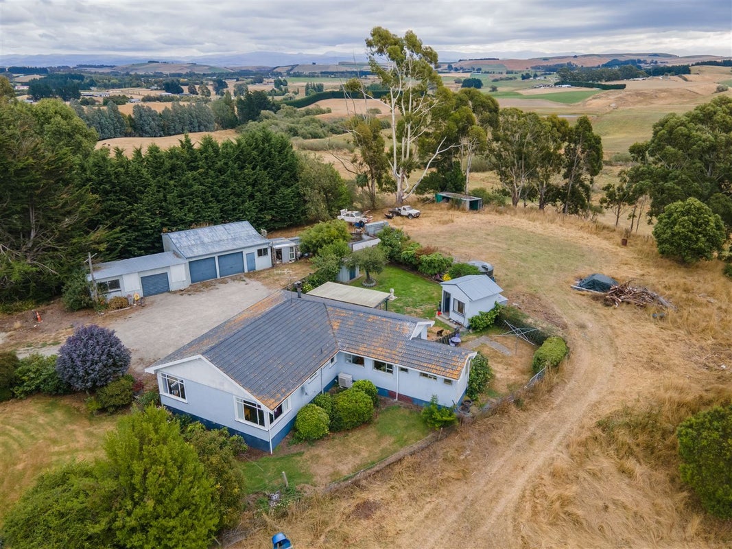 221 Ardgowan Road, Ardgowan, Oamaru - Carousel 26