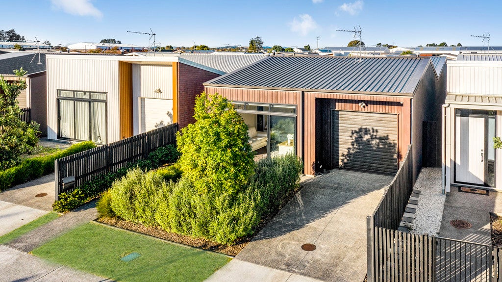 15 Liberation Road, Papakura, Papakura - Carousel 20