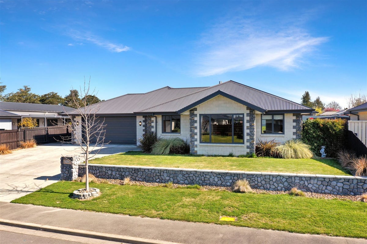 42 Braebrook Drive, Netherby, Ashburton - Carousel 23