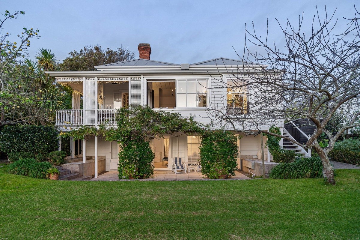 3 Chamberlain Street, Grey Lynn, Auckland - Carousel 1