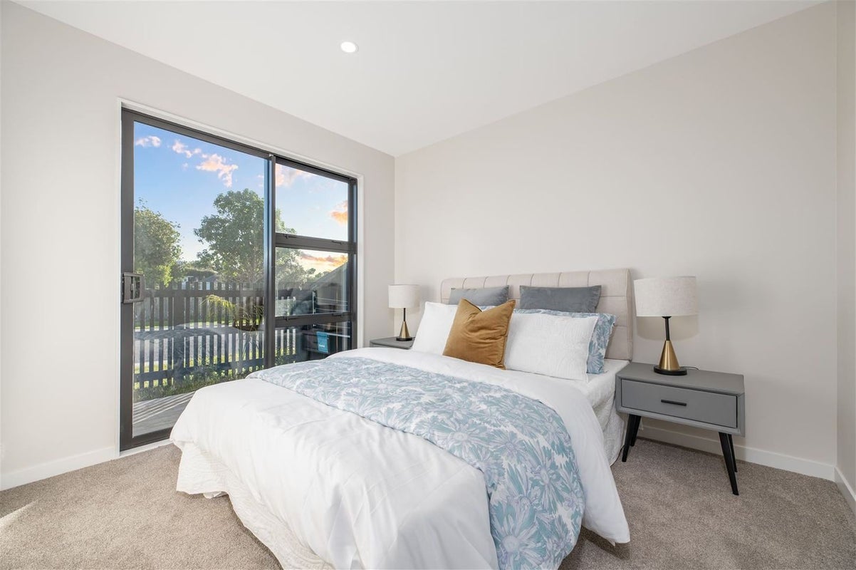 3/67 Kervil Avenue, Te Atatu Peninsula, Auckland - Carousel 2