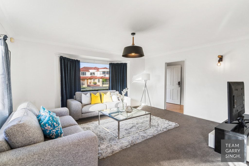 110 Longford Park Drive, Takanini, Auckland - Carousel 2