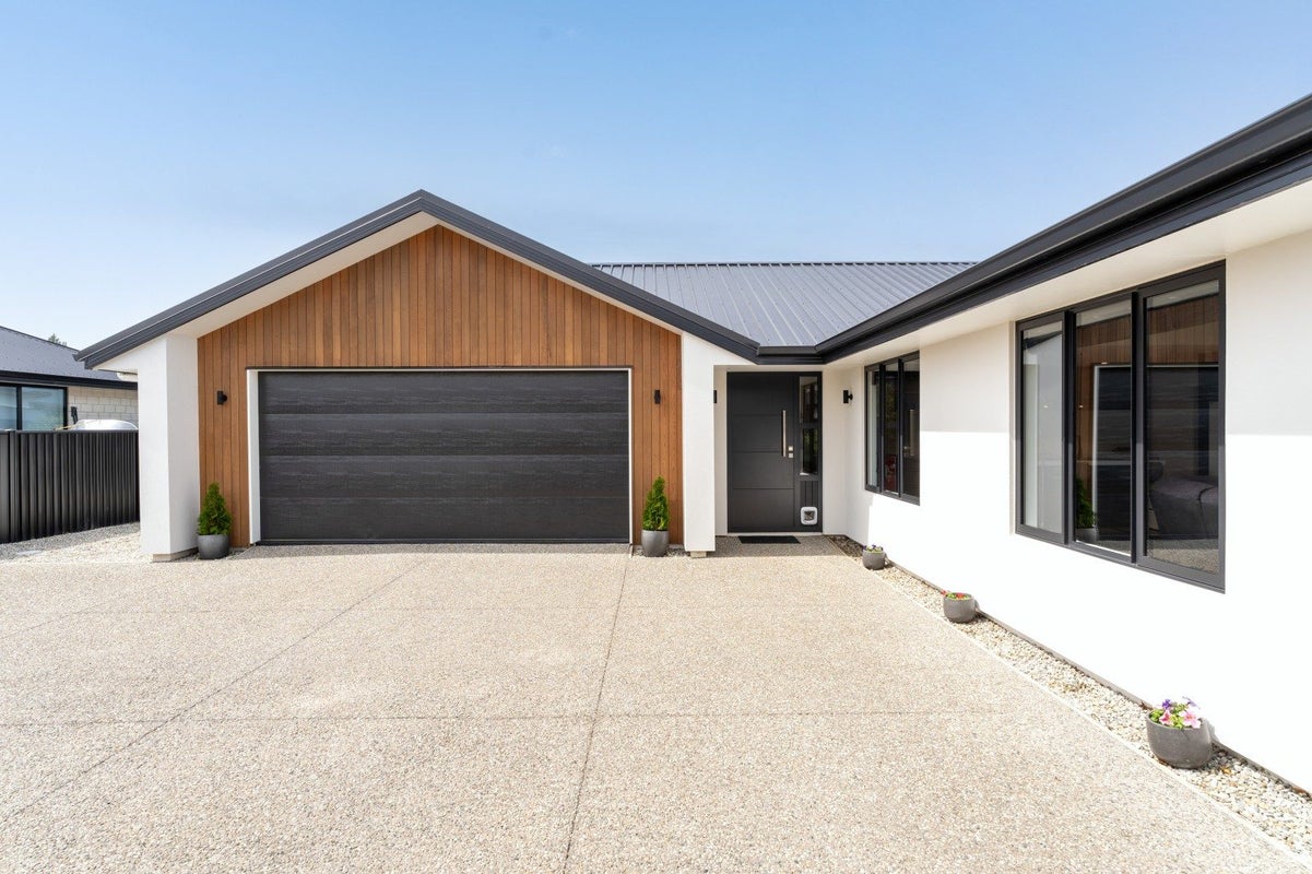 6 Neil Collins Lane, Mosgiel, Mosgiel - Carousel 25