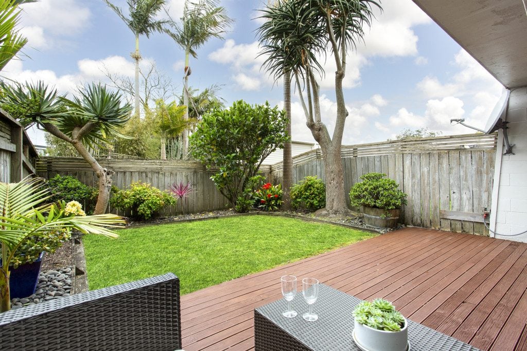 3/32 Blockhouse Bay Road, Avondale, Auckland - Carousel 2