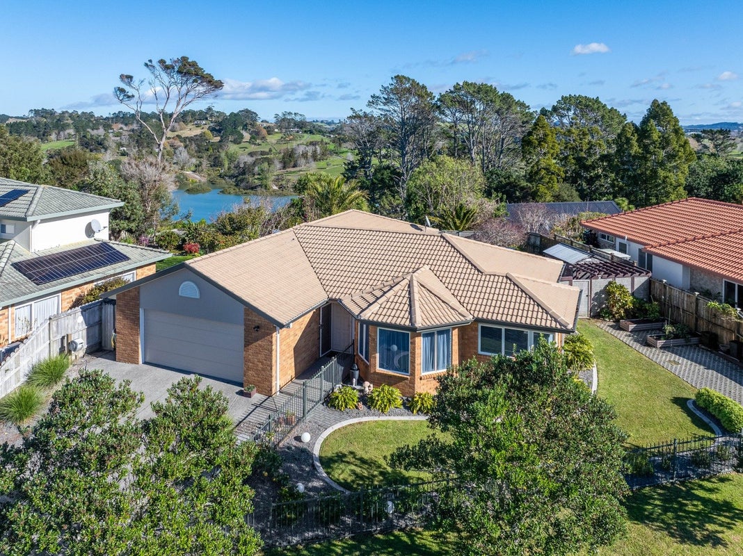 46 Blue Heron Rise, Stanmore Bay, Whangaparaoa - Carousel 1
