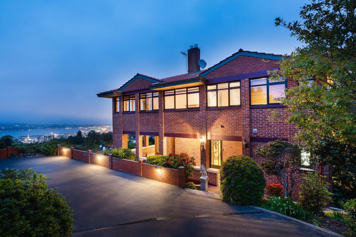 28 Tweed Street, Roslyn, Dunedin - Carousel 2