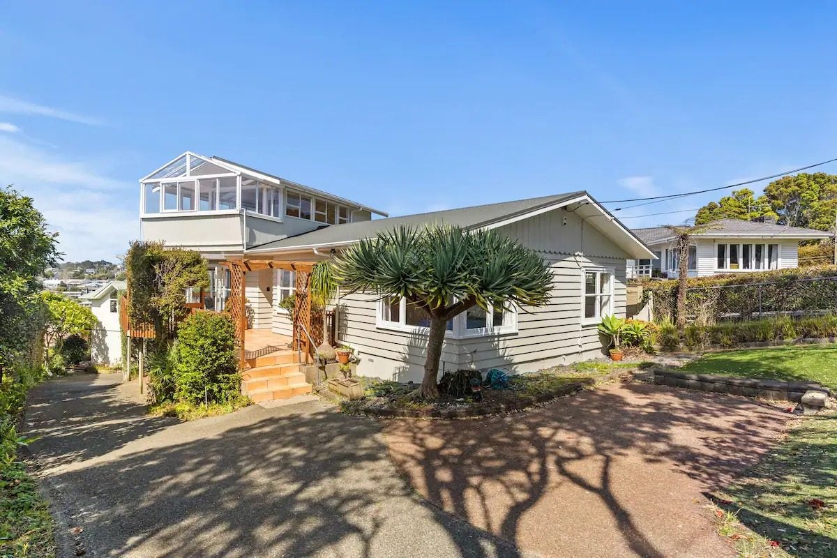 86 Hastings Road, Mairangi Bay, Auckland - Carousel 1