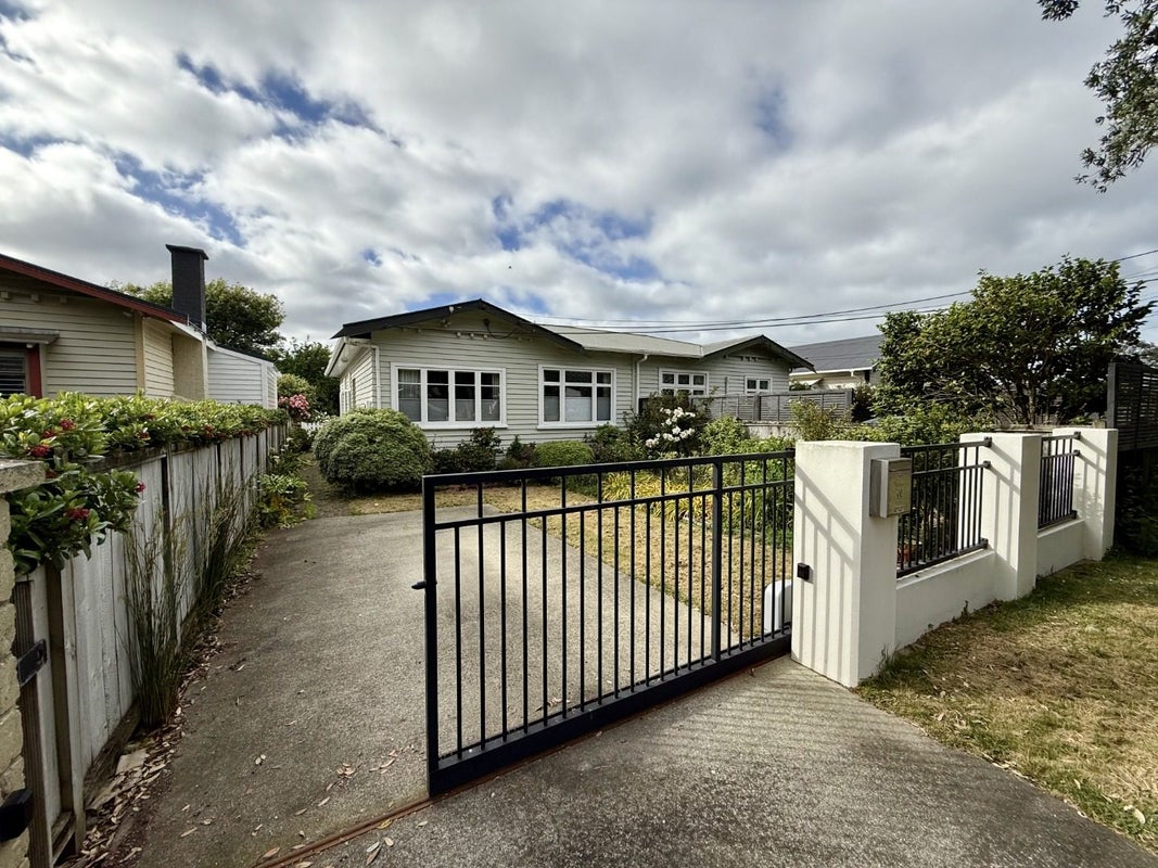 1/39 Moa Street, Alicetown, Lower Hutt - Carousel 19
