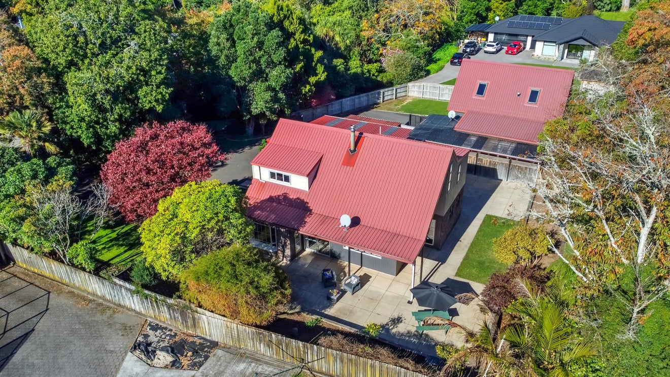 21B Doralto Road, Frankleigh Park, New Plymouth - Carousel 30