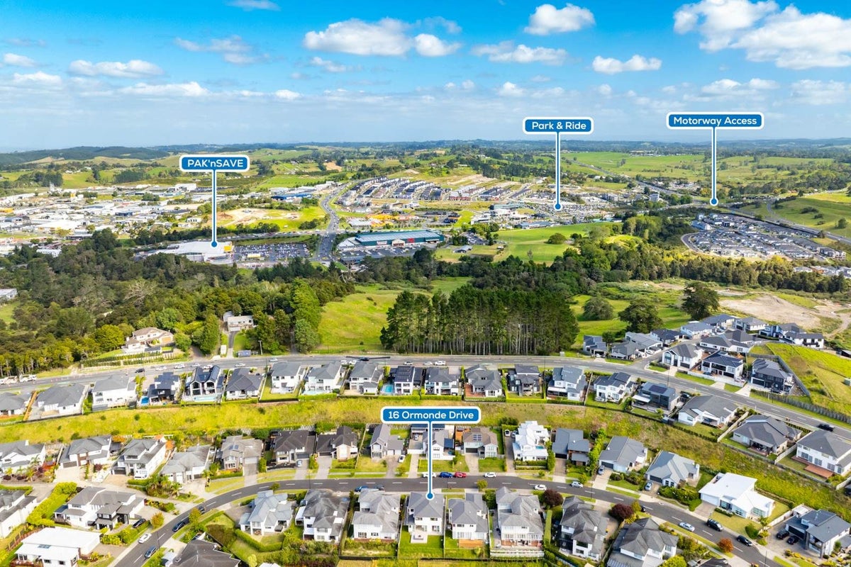 16 Ormonde Drive, Silverdale, Silverdale - Carousel 21