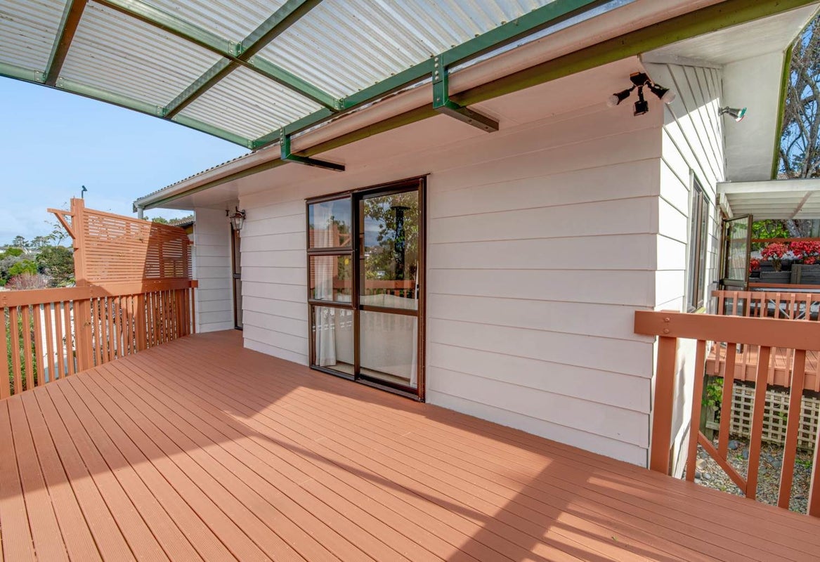 2/10 Tallington Crescent, Torbay, North Shore City, Auckland - Carousel 2