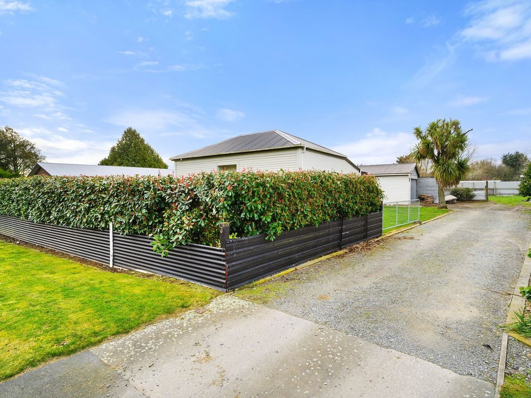3 FAIRFIELD Road, Fairton, Ashburton - Carousel 2