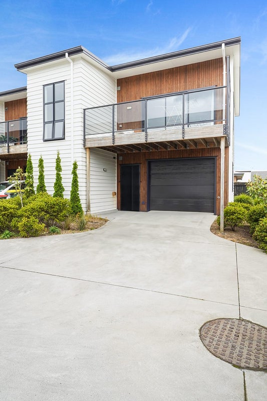 5/45 Cook Street, Hamilton East, Hamilton - Carousel 1
