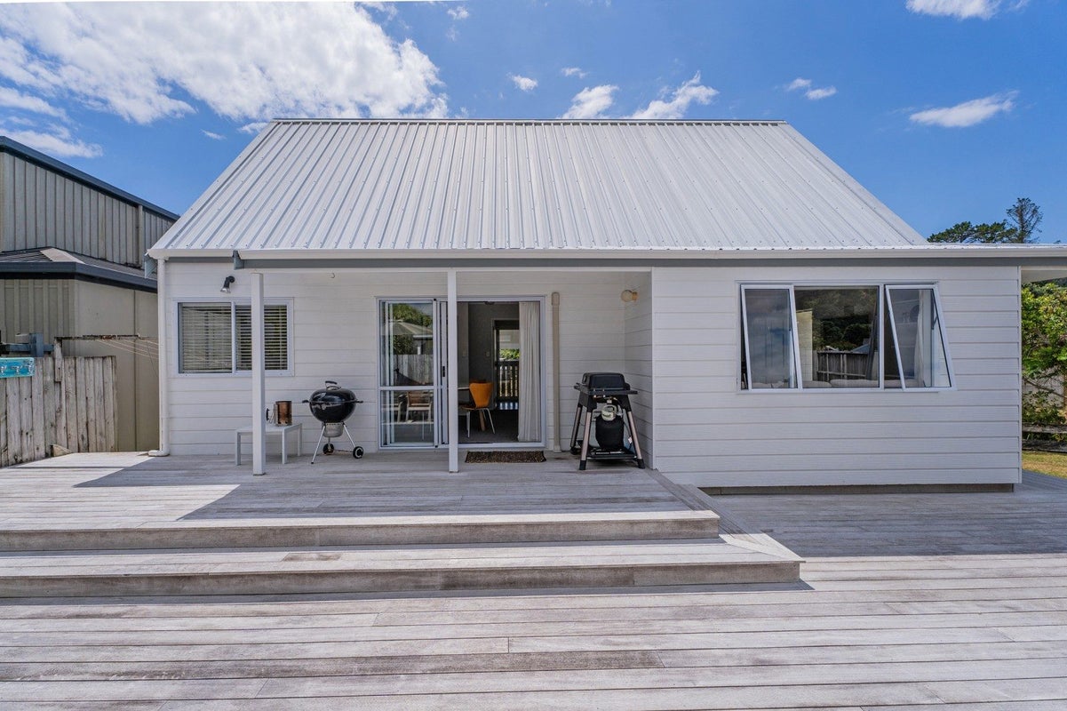 60A Beaumont Green, Pauanui - Carousel 1