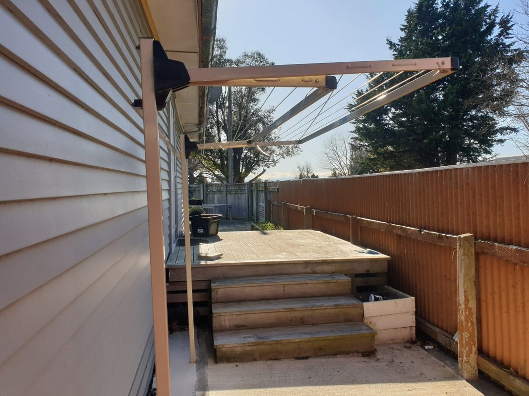 1113 Willowpark Road North, Mayfair, Hastings - Carousel 2