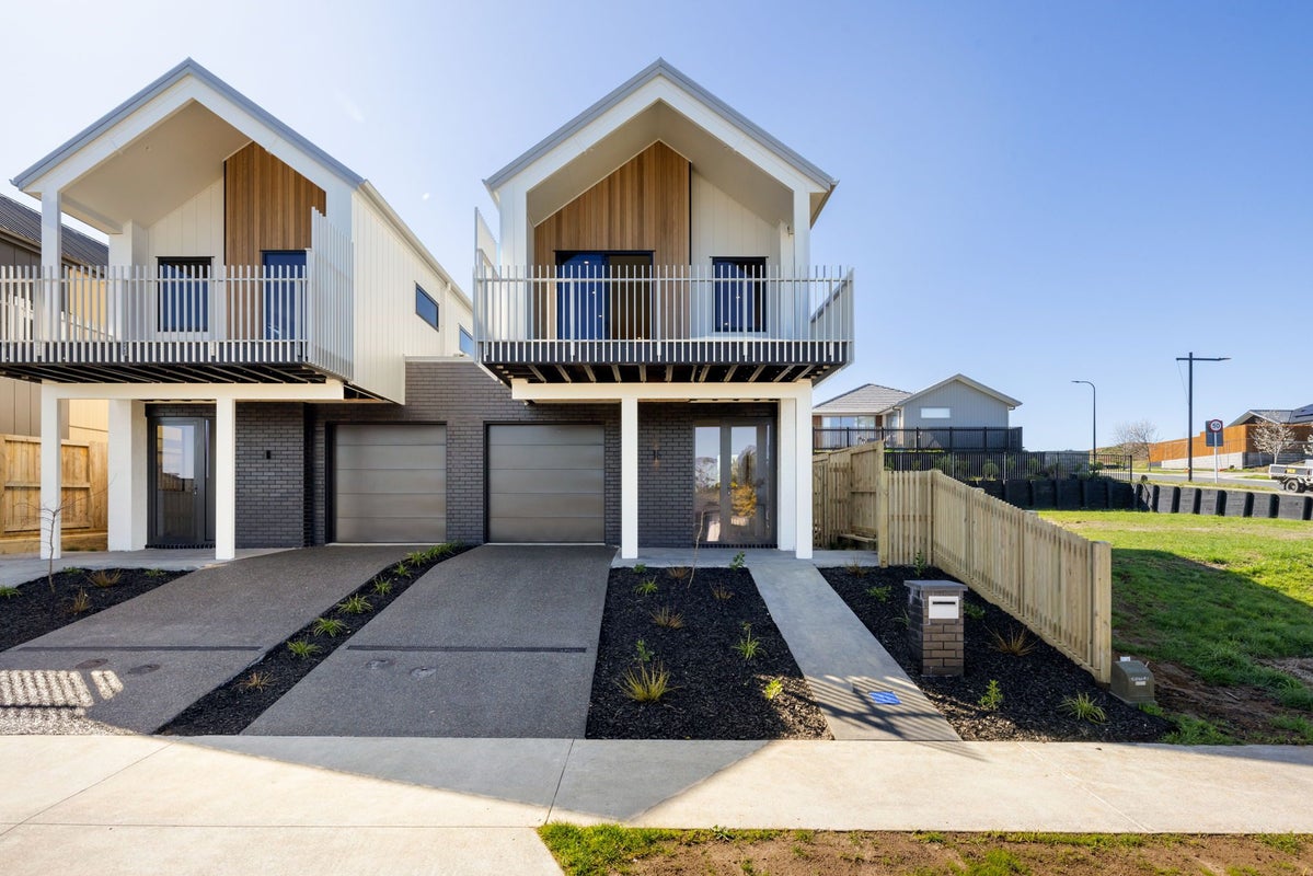 9 Celeste Terrace, Peacocke, Hamilton - Carousel 1