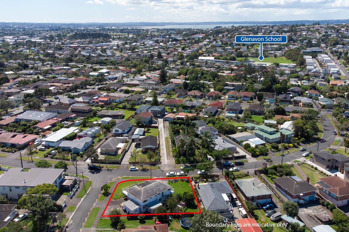 7 Cleland Crescent, Blockhouse Bay, Auckland - Carousel 2