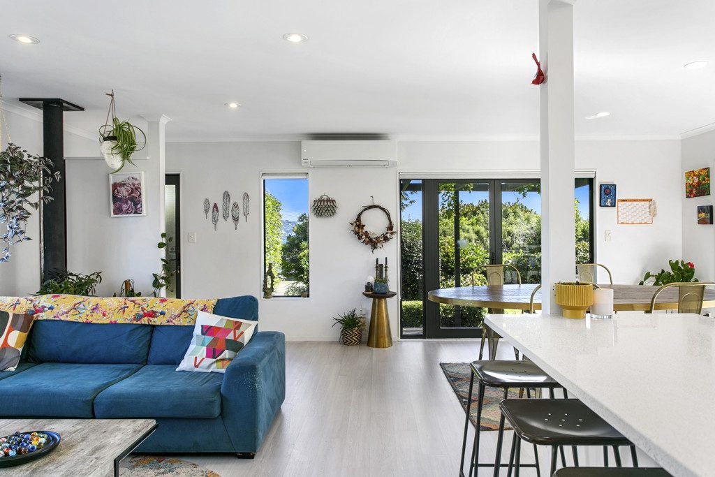 22 Korimako Road, Waipahihi, Taupo - Carousel 1