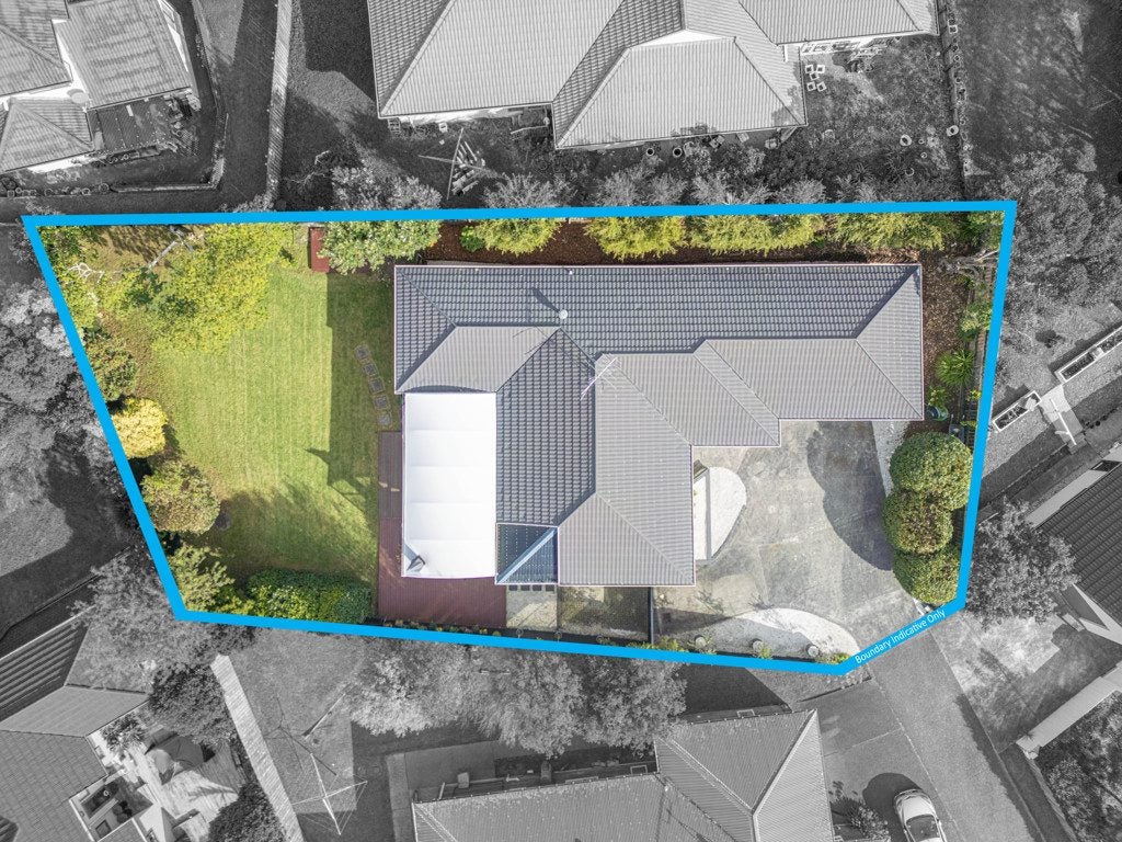 13 Sandpiper Grove, Unsworth Heights, Auckland - Carousel 2
