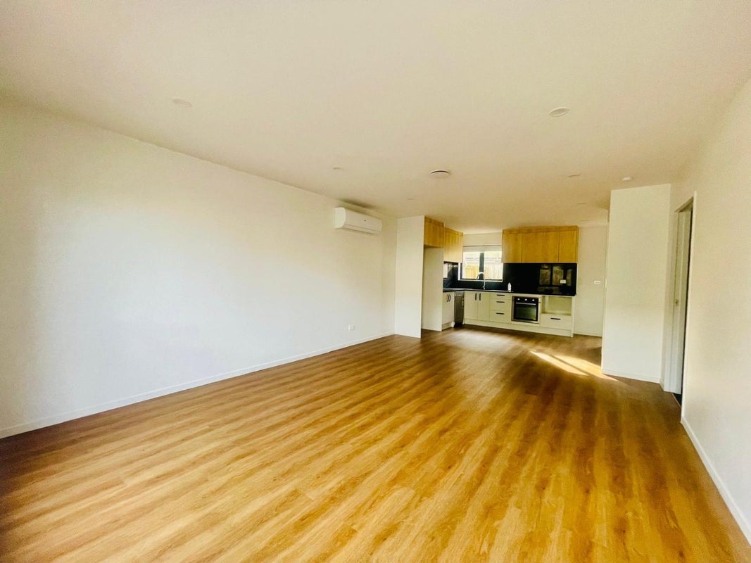 10B Benton Place, Manurewa, Auckland - Carousel 2