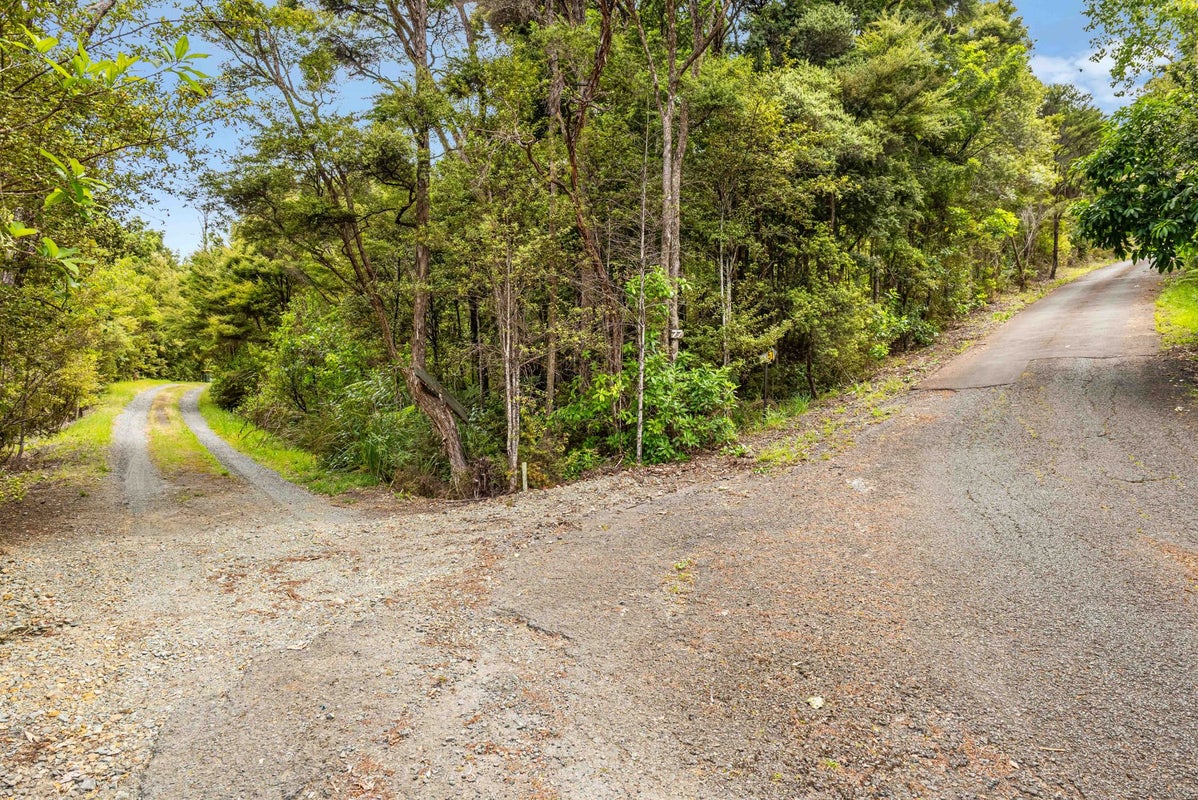 69 Brick Bay Drive, Sandspit, Warkworth - Carousel 2