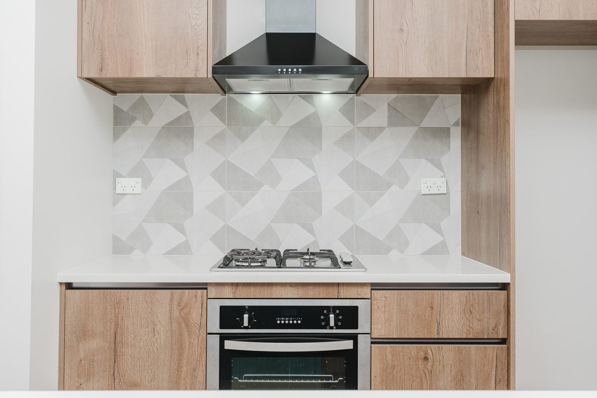 4/23 Campbell Street, Frankton, Hamilton - Carousel 2
