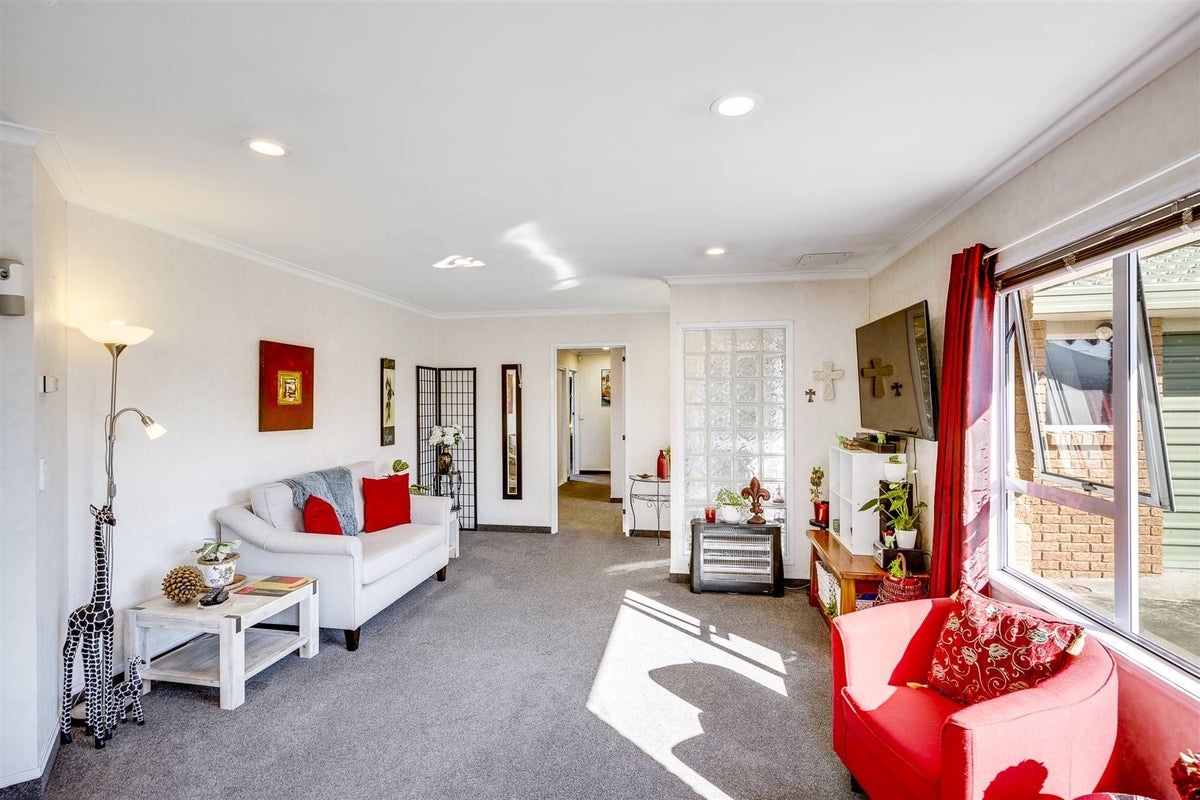 270A Kennedy Road, Onekawa, Napier - Carousel 1