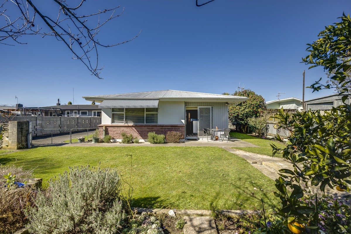 2/80 Clarence Cox Crescent, Pirimai, Napier, Hawke's Bay - Carousel 14