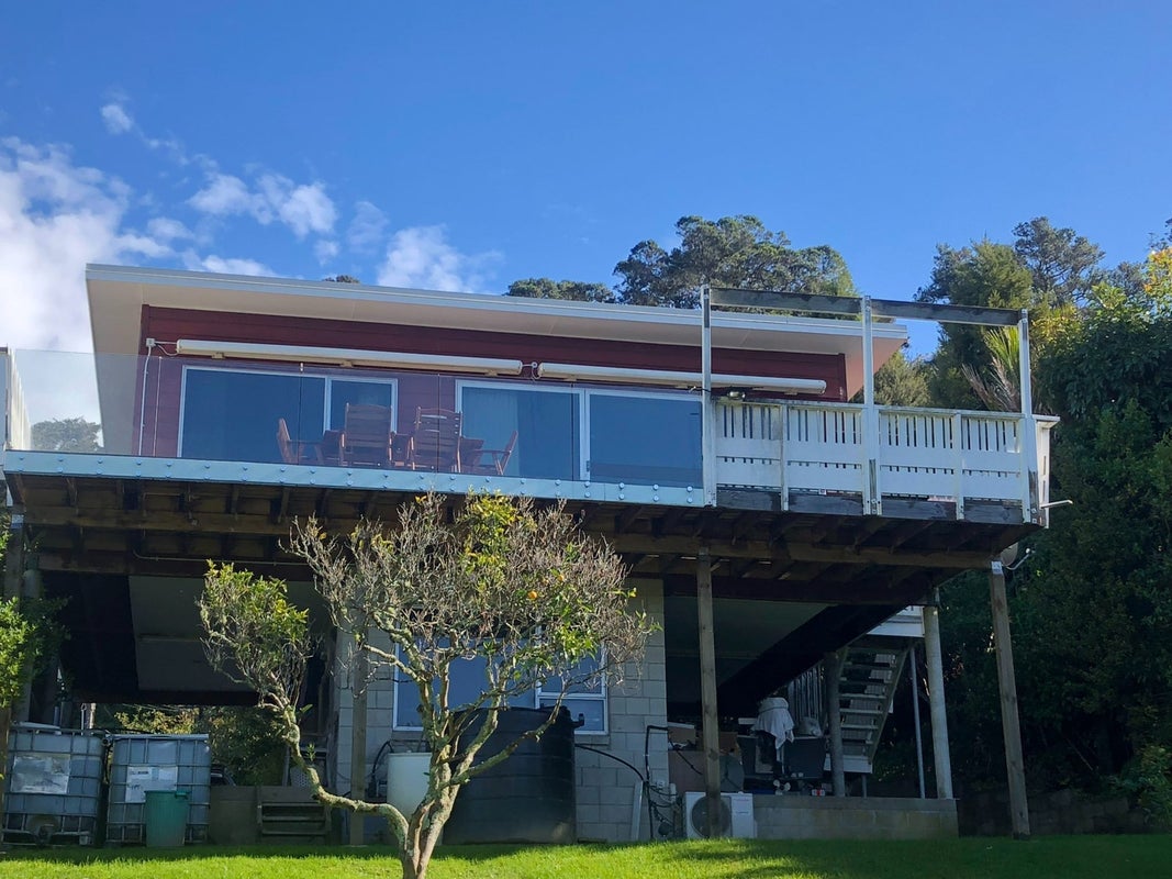9 Opahi Bay Road, Mahurangi West, Warkworth - Carousel 1