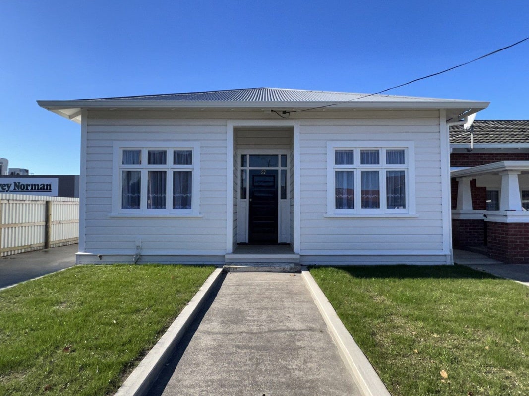 27 Andrew Young Street, Palmerston North, Palmerston North - Carousel 1