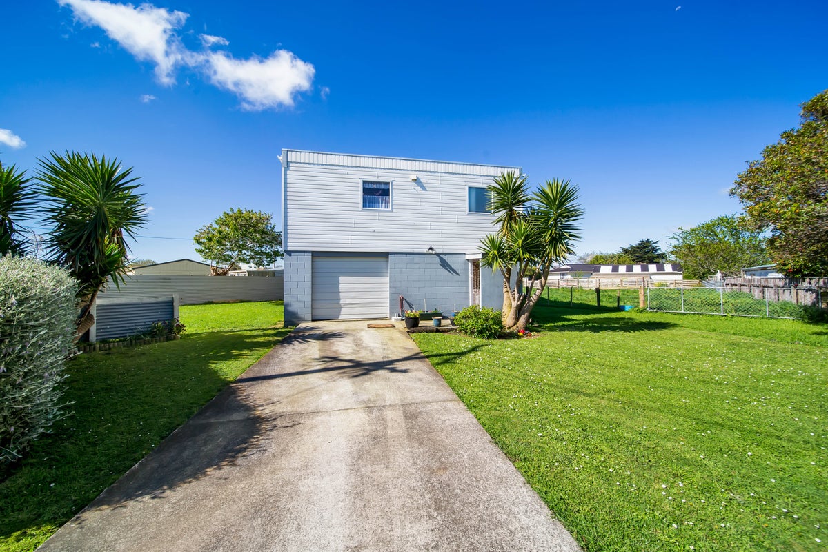 31 Grey Street, Normanby, Hawera - Carousel 22