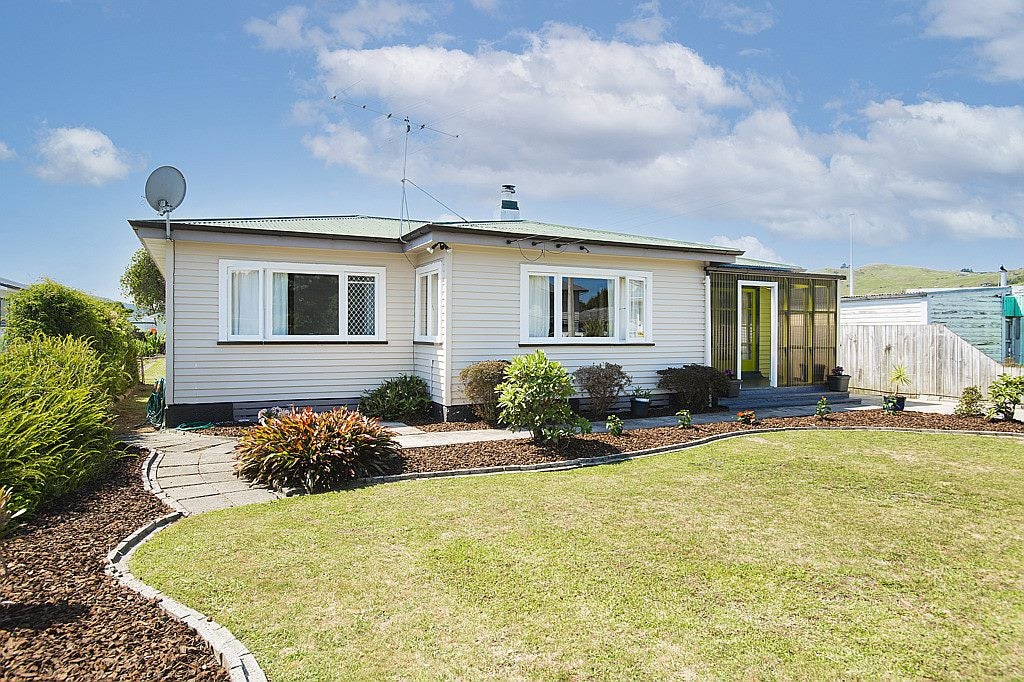 4 Coldstream Road, Kaiti, Gisborne - Carousel 22