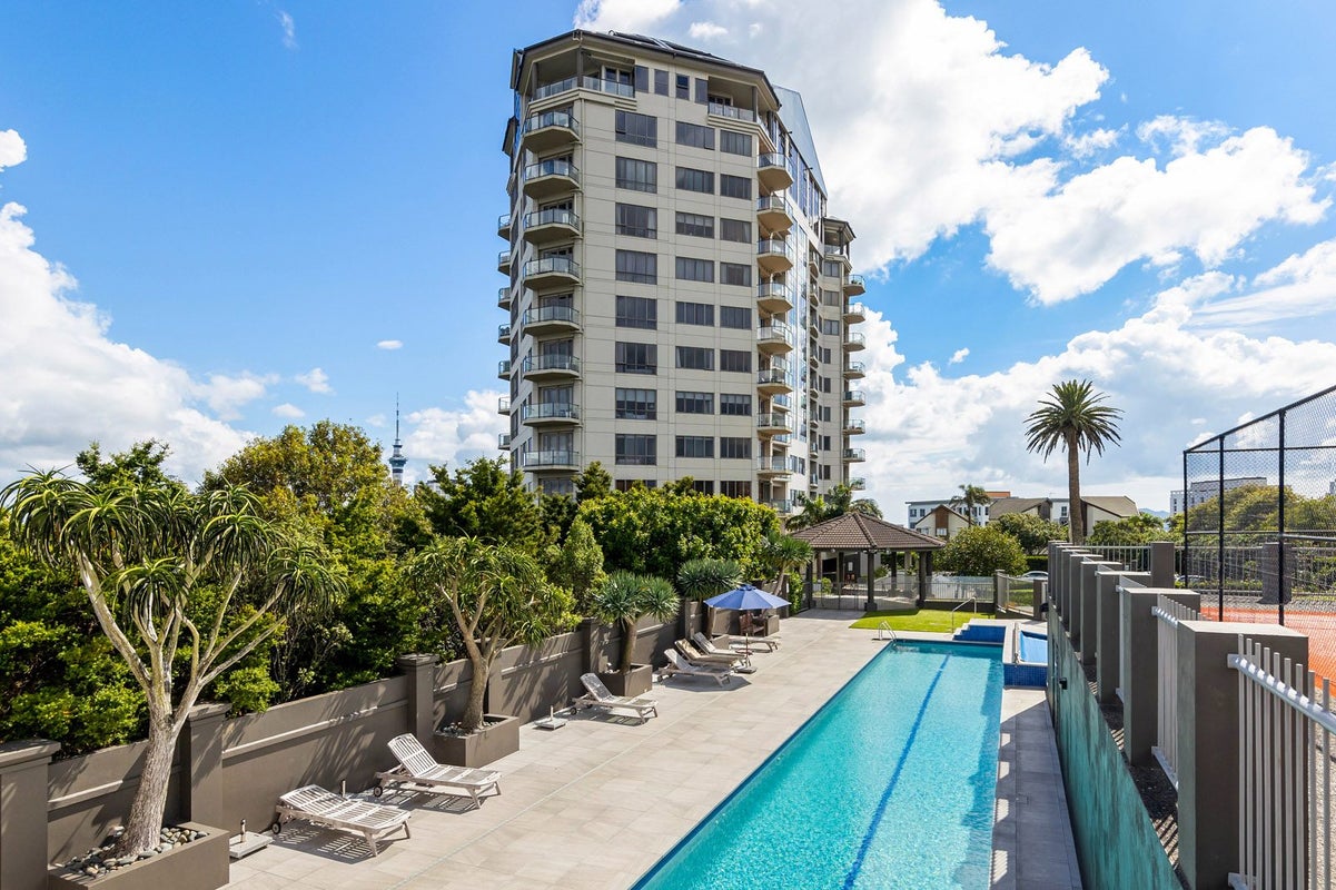 901/135 Grafton Road, Grafton, Auckland - Carousel 2