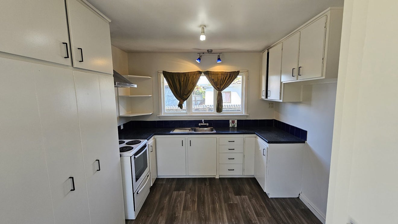 14 Ariki Place, Hei Hei, Christchurch - Carousel 2