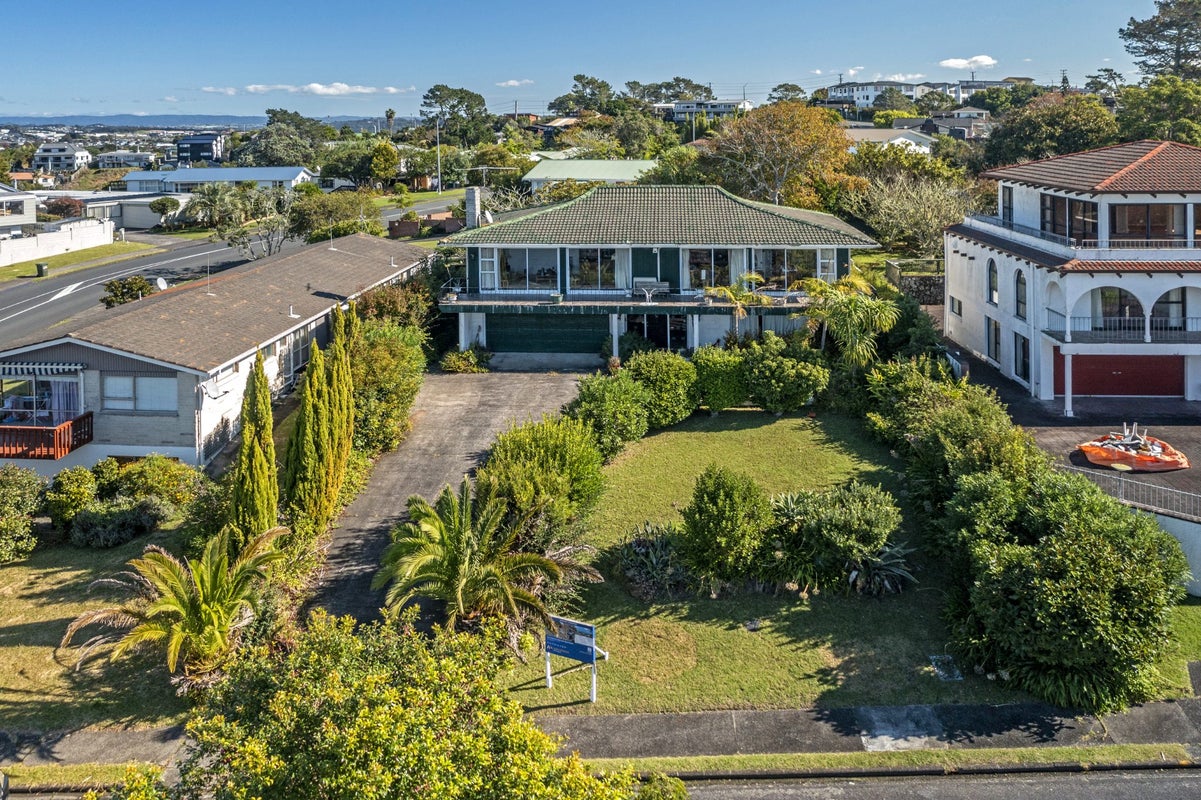4 Morice Place, Torbay, Auckland - Carousel 1
