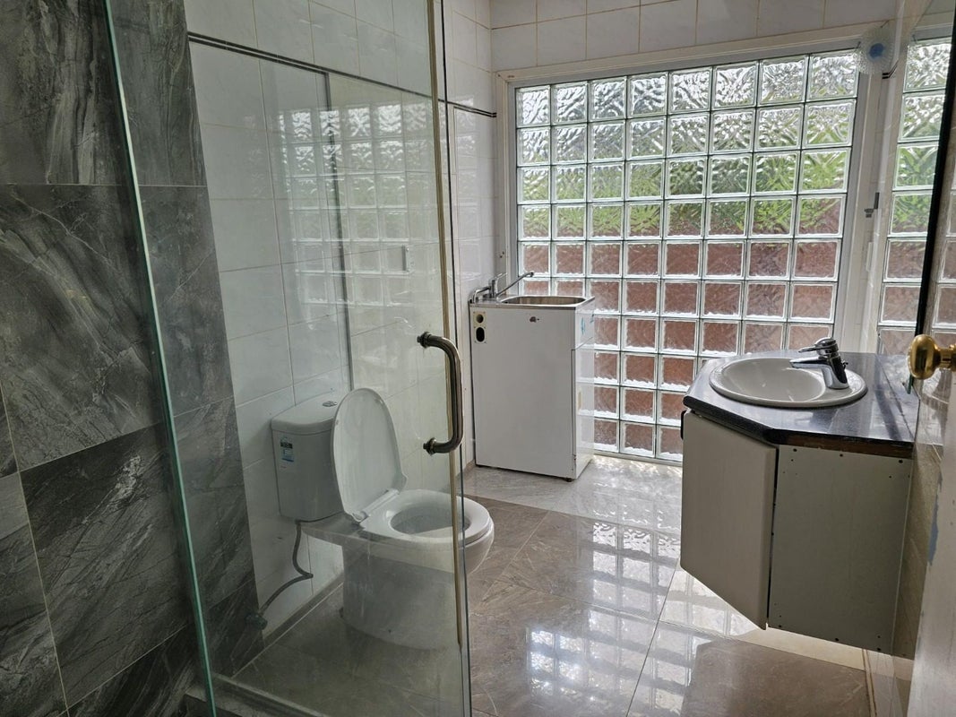 139 Simpson Road, Henderson Valley, Auckland - Carousel 12