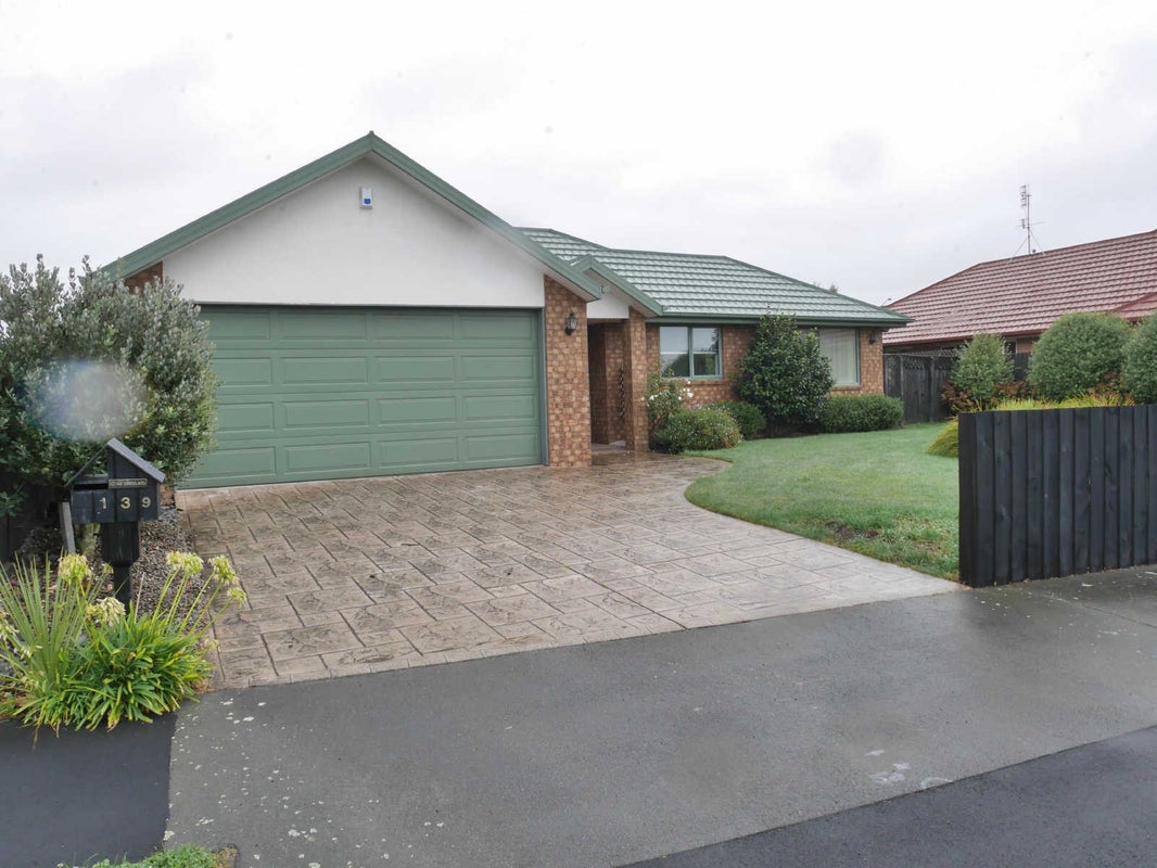 139 Kotuku Crescent, Woolston, Christchurch - Carousel 1