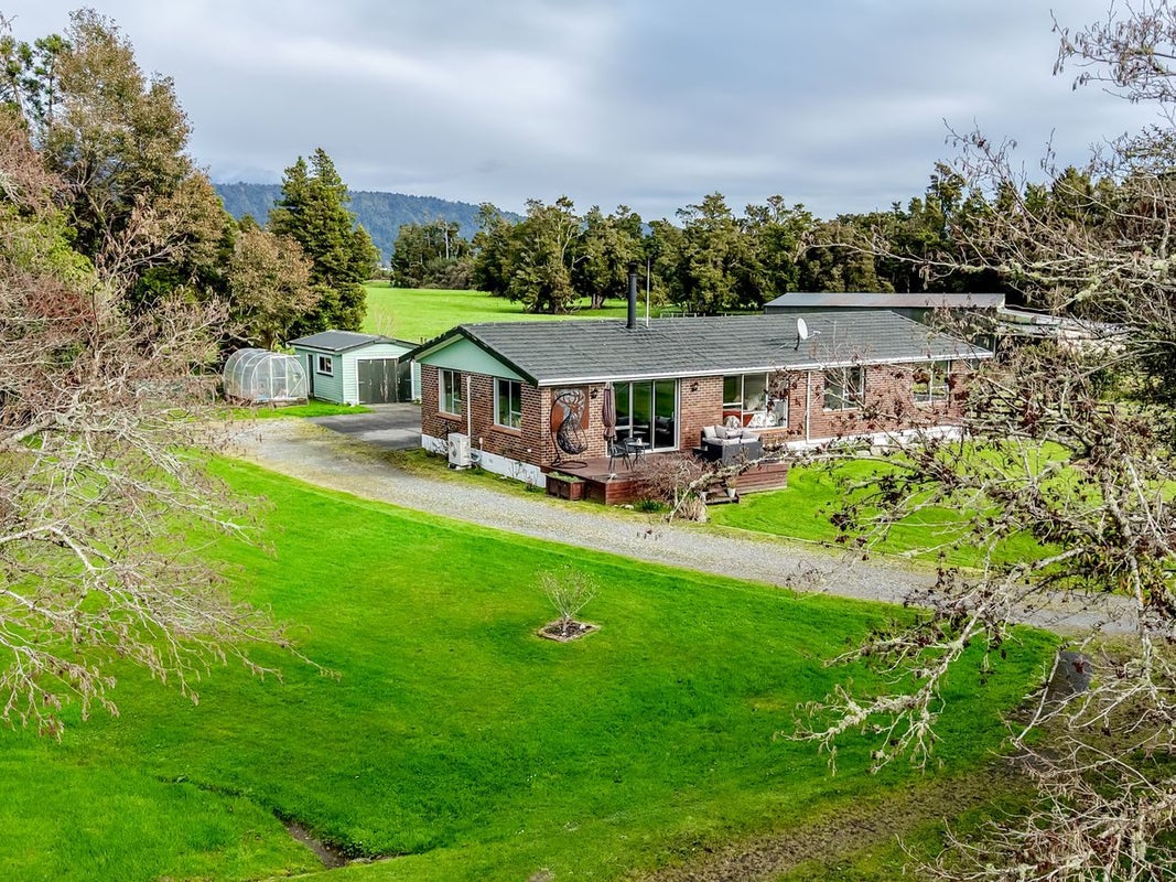 390 Robertson Road, Harihari - Carousel 2