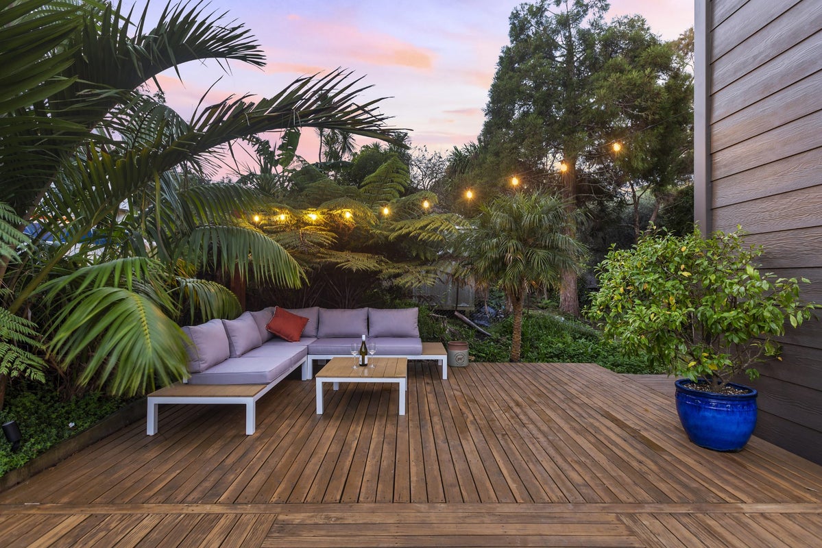2/29 Ridgewood Crescent, Birkenhead, Auckland - Carousel 2