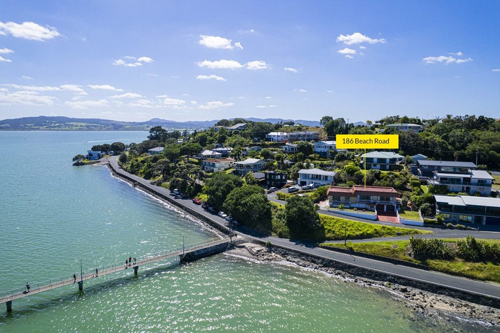 186 Beach Road, Onerahi, Whangarei - Carousel 2