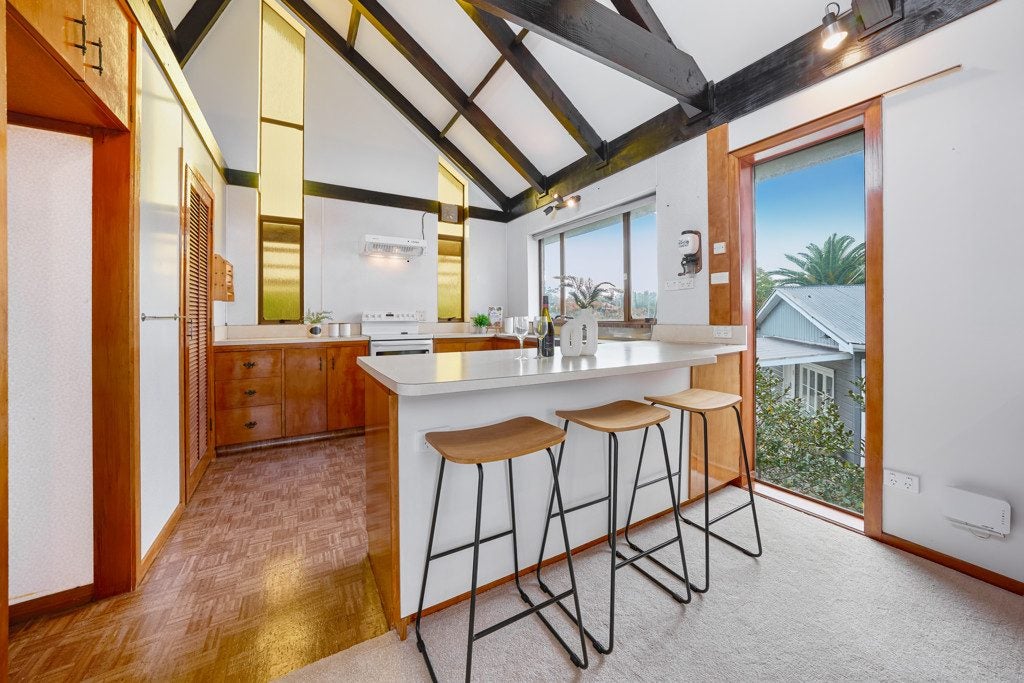 14 Glamorgan Drive, Torbay, Auckland - Carousel 2