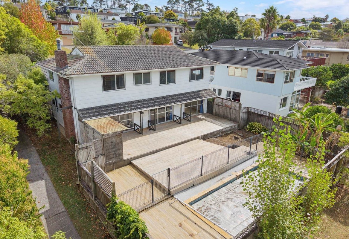 33 Meadowvale Avenue, Forrest Hill, Auckland - Carousel 1