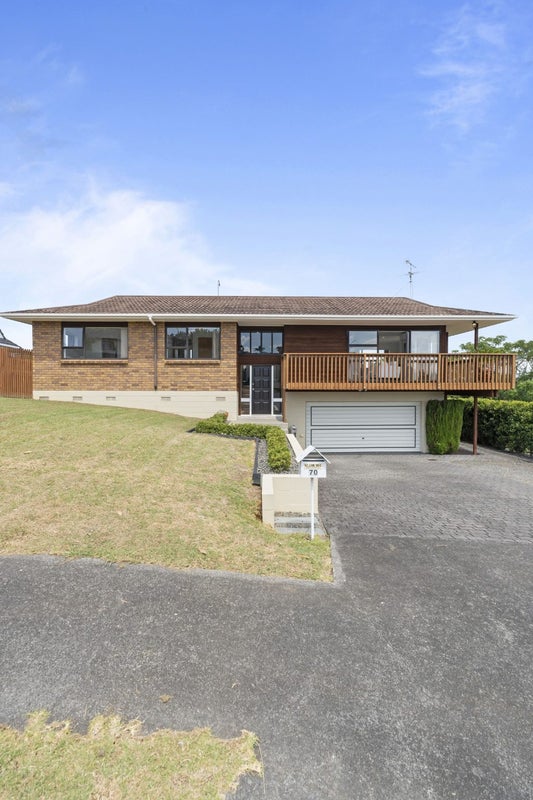 70 Aberfeldy Avenue, Highland Park, Auckland - Carousel 1