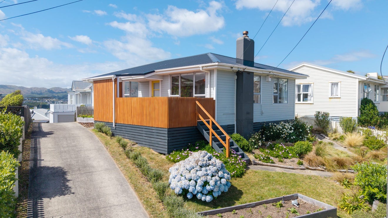 97 Matatiro Street, Titahi Bay, Porirua - Carousel 1