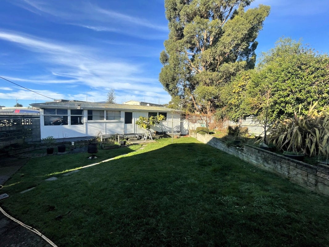 2 Macdonald Street, Waimataitai, Timaru - Carousel 10