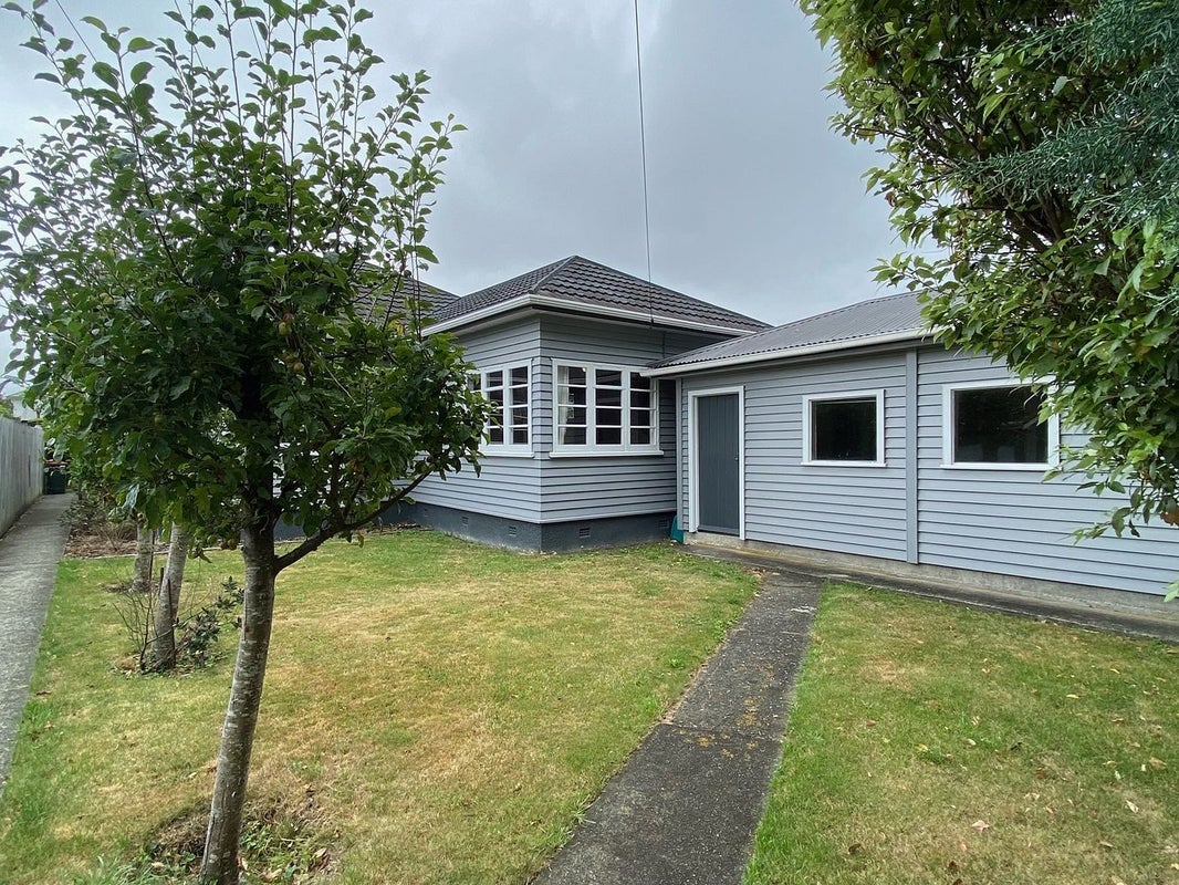 15A Saint Ronans Avenue, Waterloo, Lower Hutt - Carousel 15