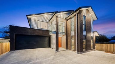 9B Alan Avenue, Henderson, Auckland - Carousel 1