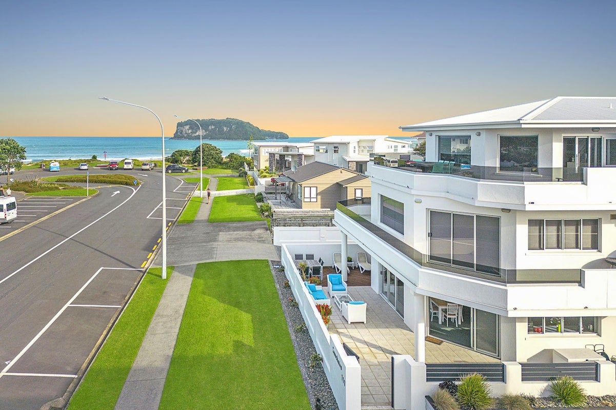 1/111 Hunt Road, Whangamata, Whangamata - Carousel 2