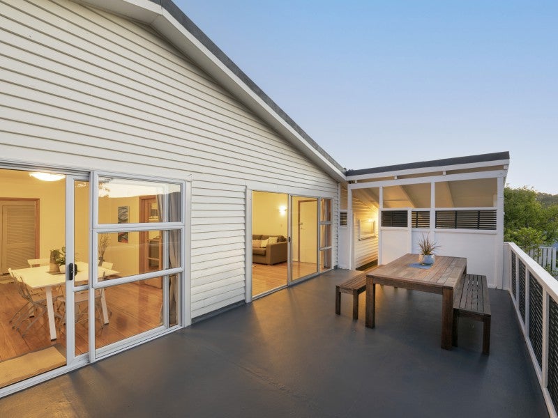 28 Norwich Street, Wadestown, Wellington - Carousel 1