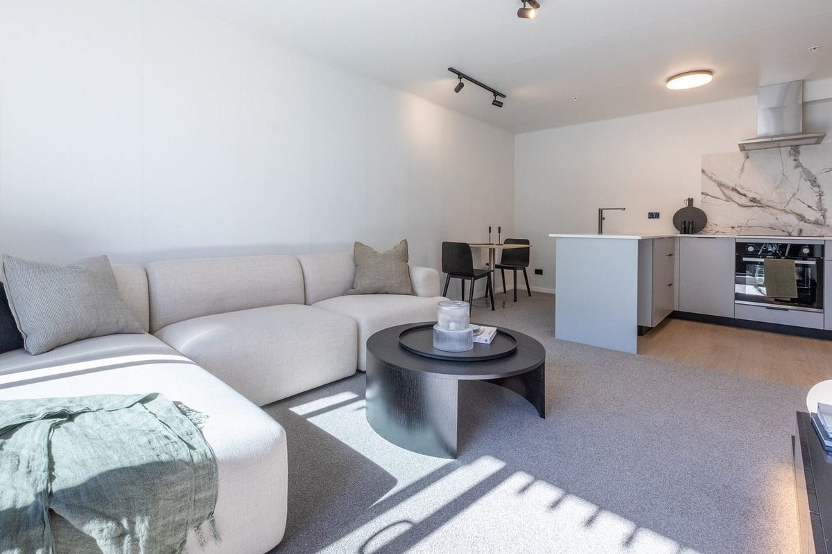 102/572 Manukau Road, Epsom, Auckland - Carousel 1
